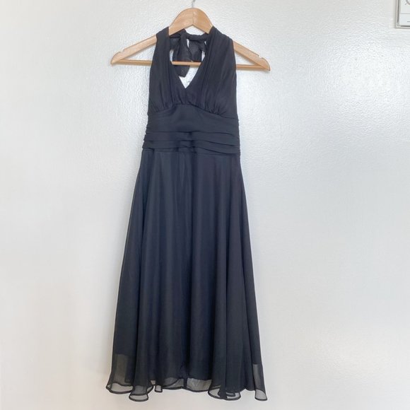 🌿 Dynamite | Halter Little Black Dress - Picture 1 of 1